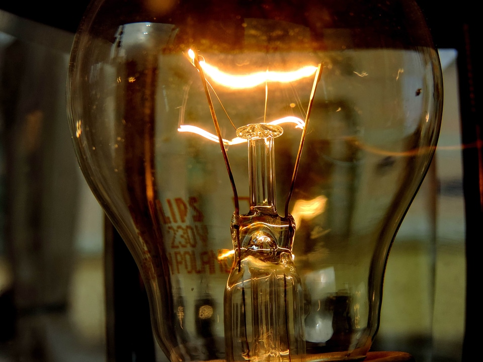 Darkness electricity illumination