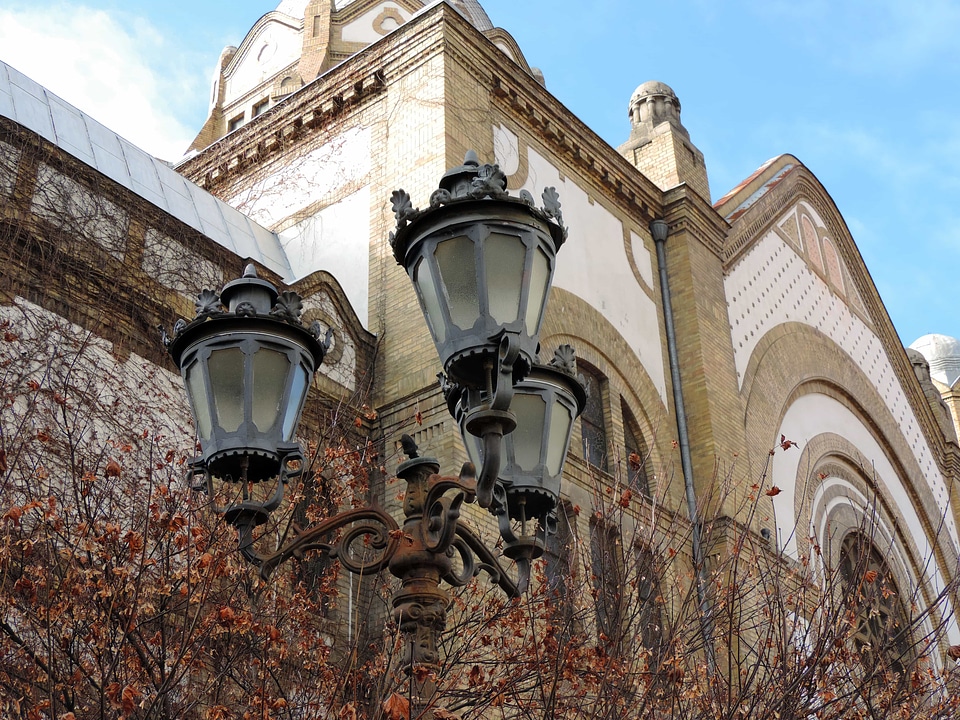 Autumn Season cast iron facade