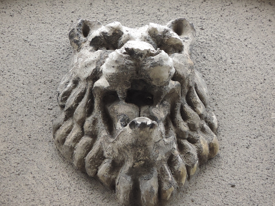 Baroque heritage sculpture