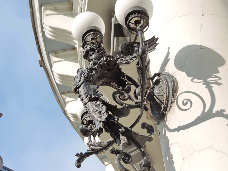 Art baroque cast iron