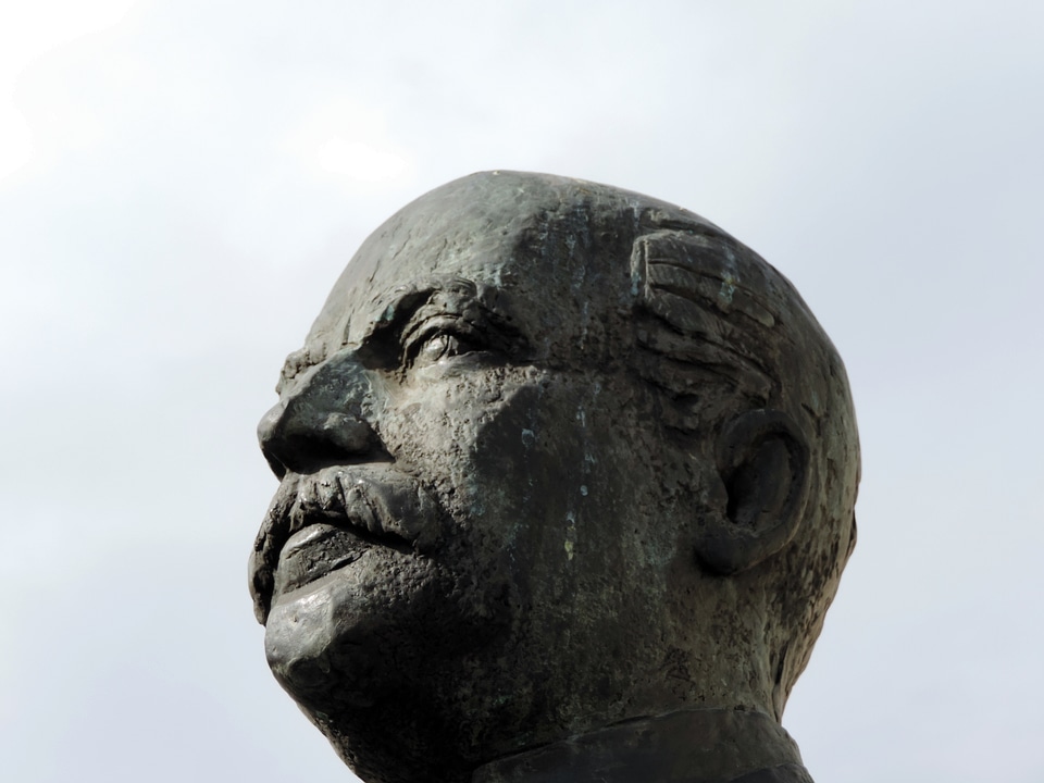 Bronze cast iron face