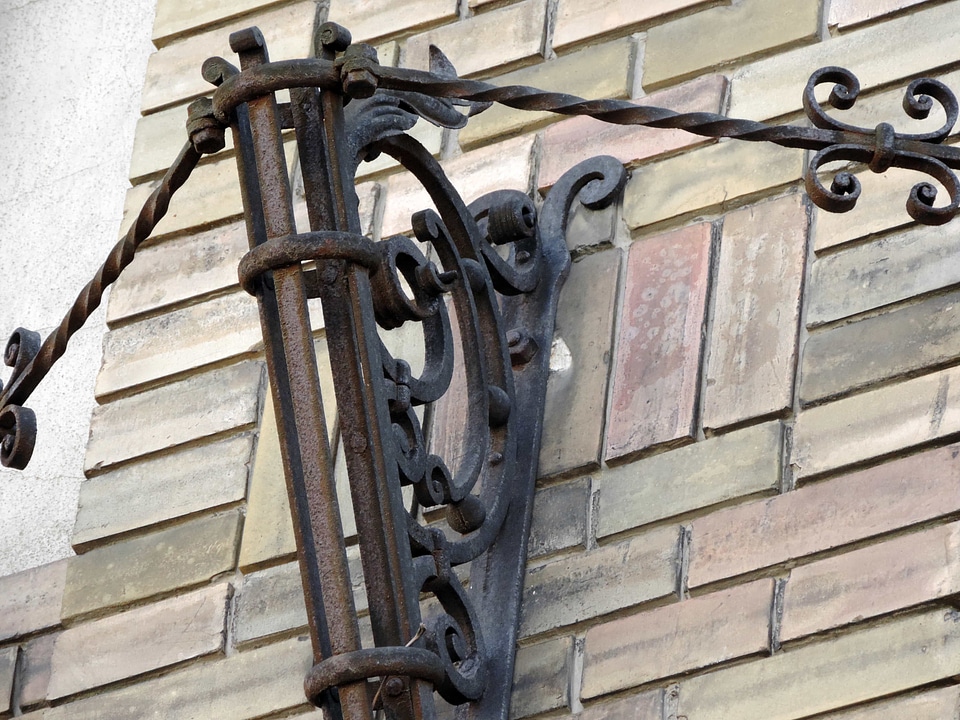 Art brick cast iron