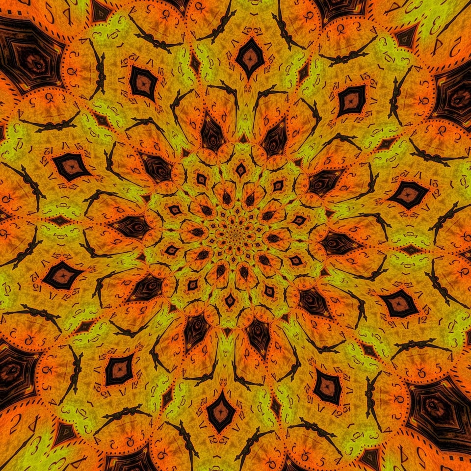 Arabesque wallpaper abstract