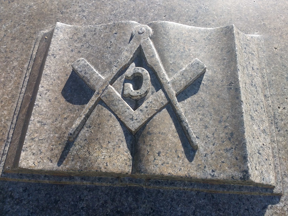 Marble sculpture road