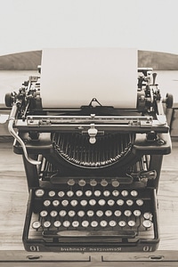 Typewriter device keyboard photo