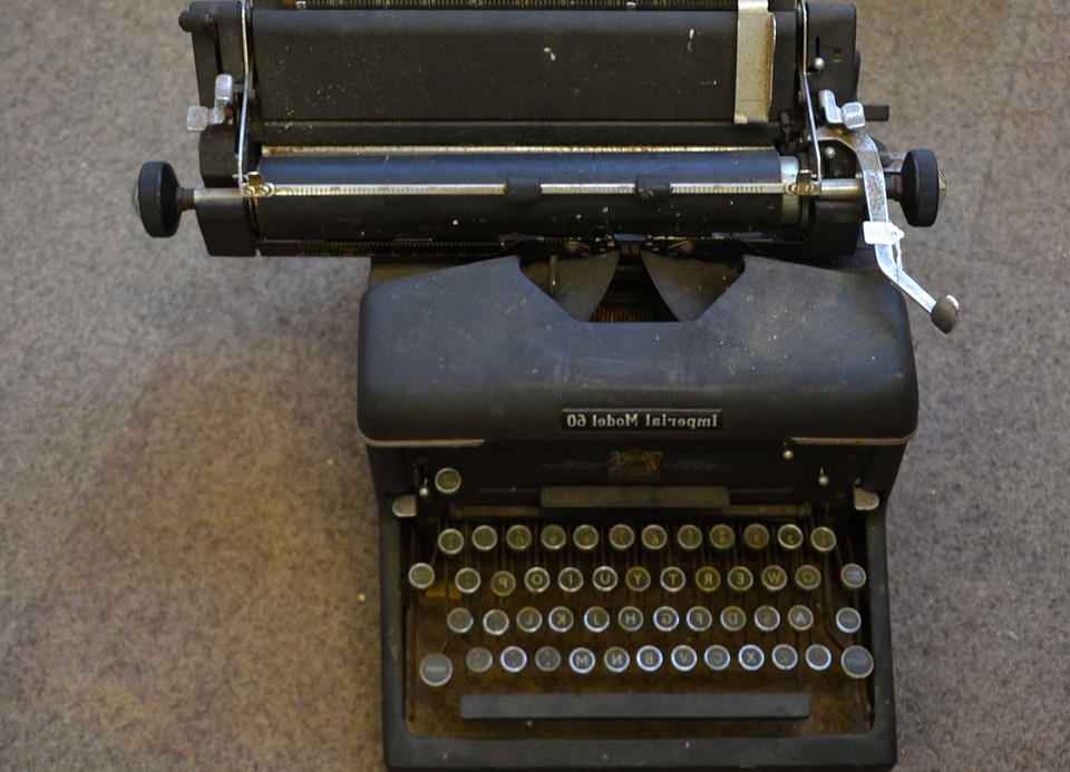 Keyboard key typewriter photo