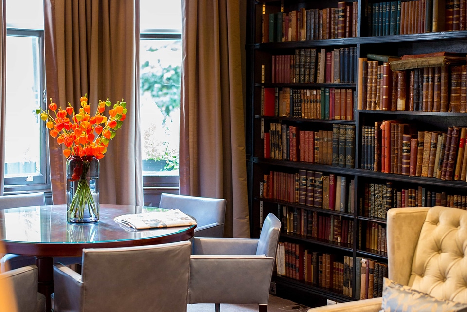 Furniture library room
