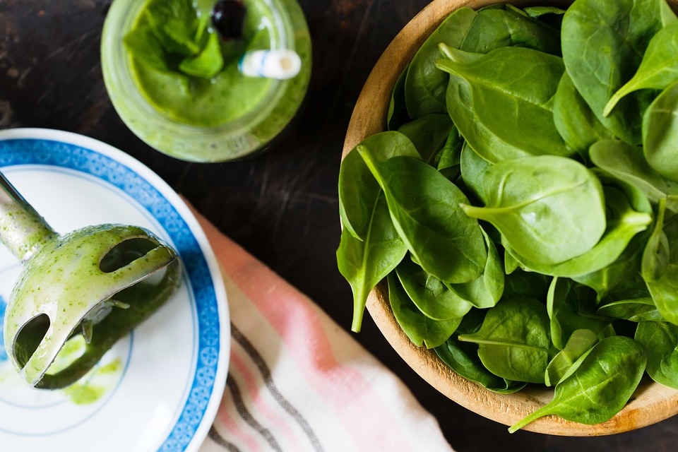 Kitchen Table kitchenware salad