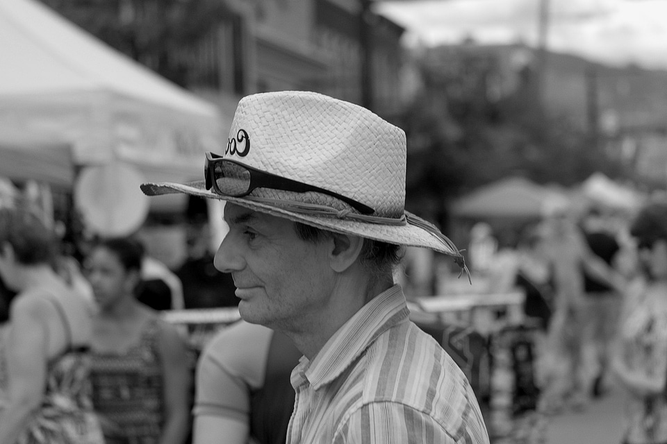 People hat clothing