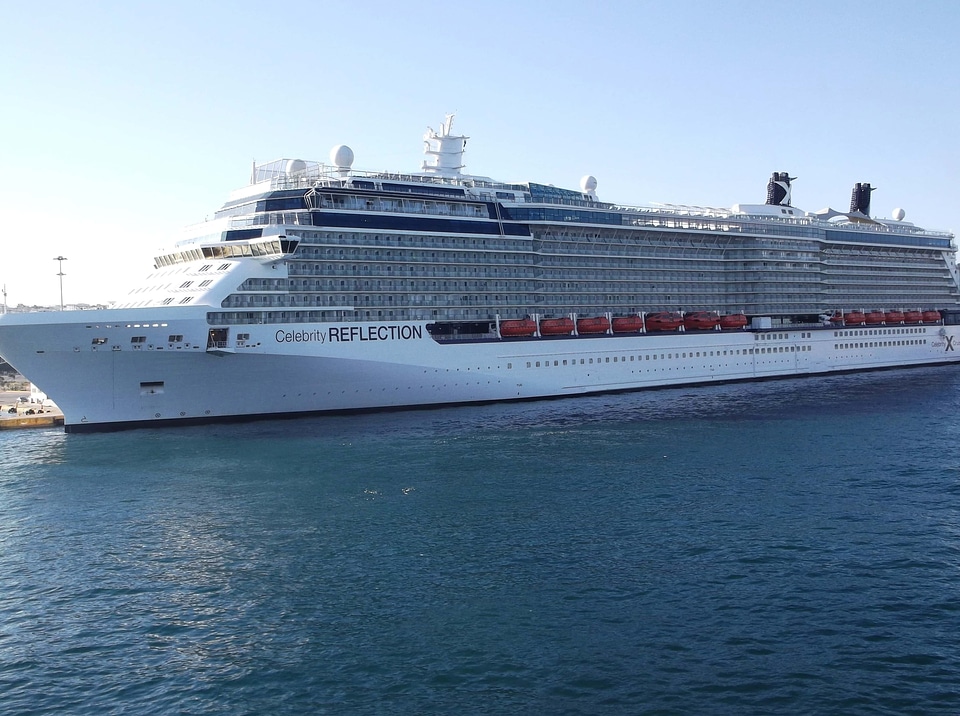 Cruise Ship expensive sea