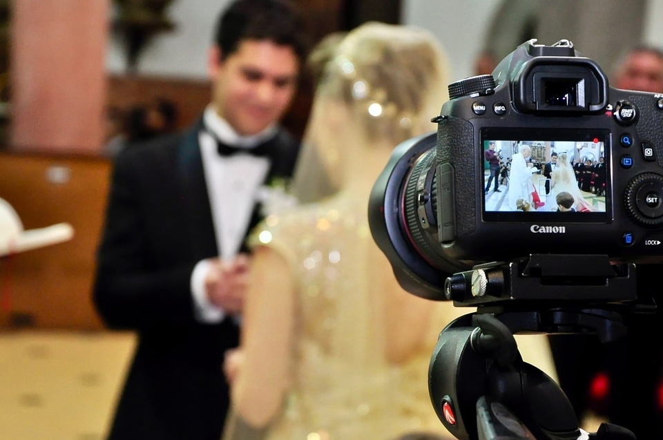 Bride ceremony groom
