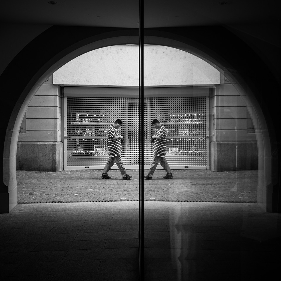 Arch reflection street