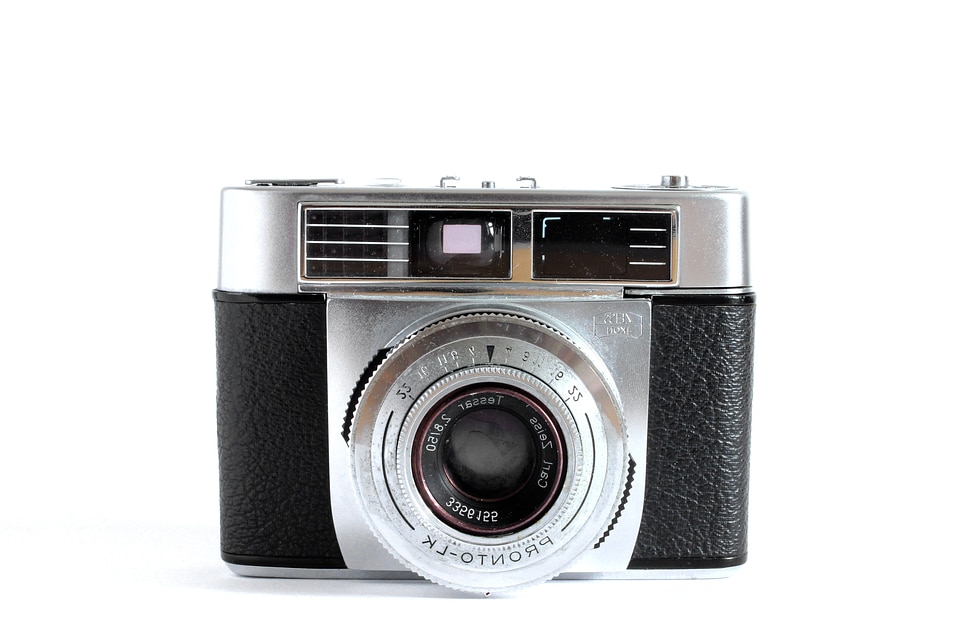 Classic aperture lens