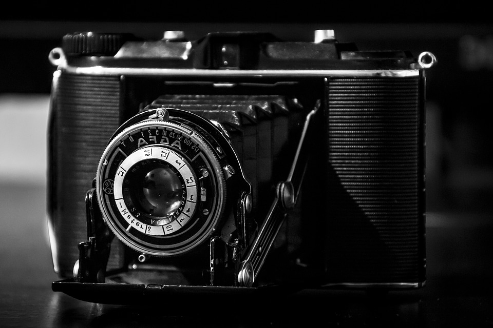 Analog analogue antique