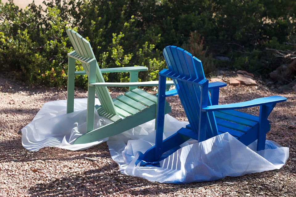 Beach bench chair photo