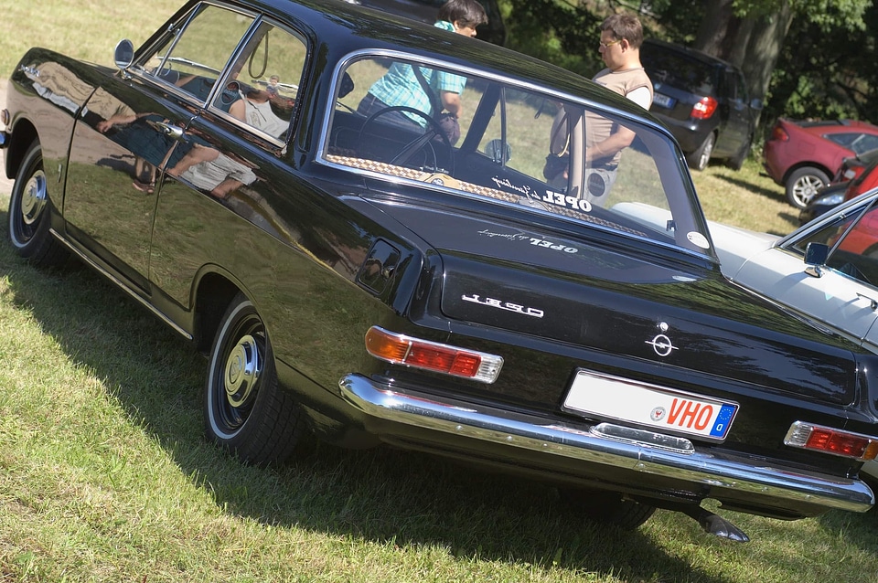 Automobile automotive car