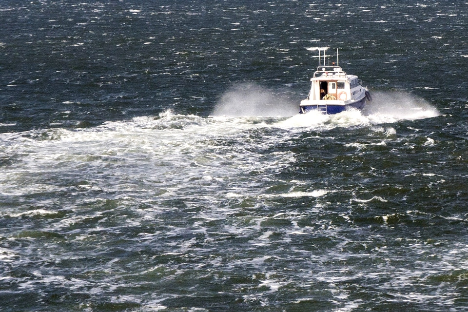 Boat daylight ocean photo