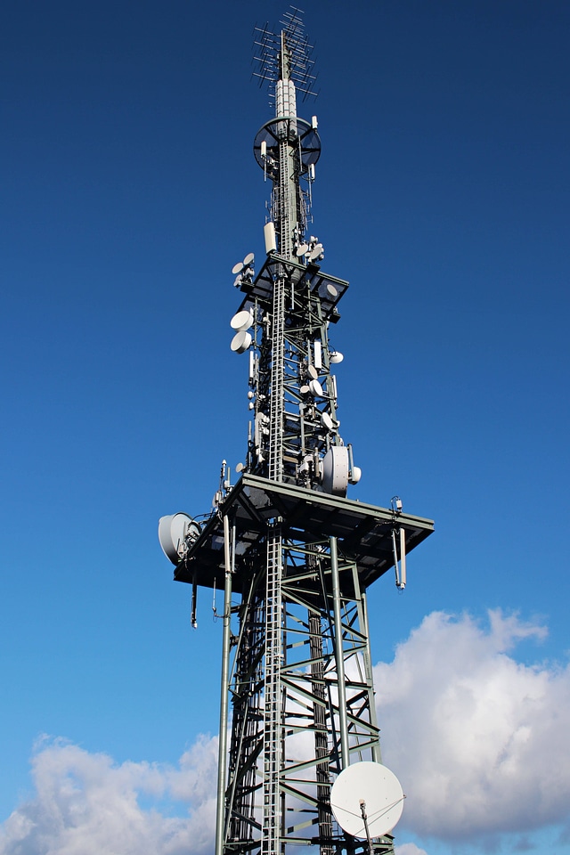 Antenna communication electricity