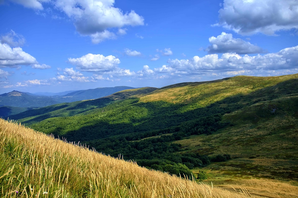 Cloud countryside downhill photo