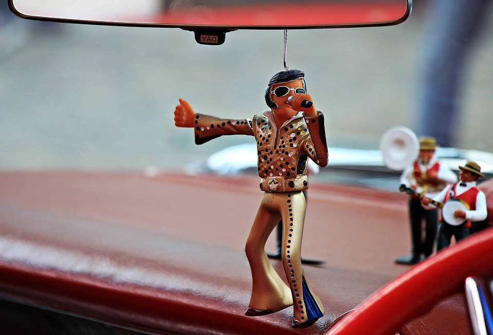 Colorful decoration figure