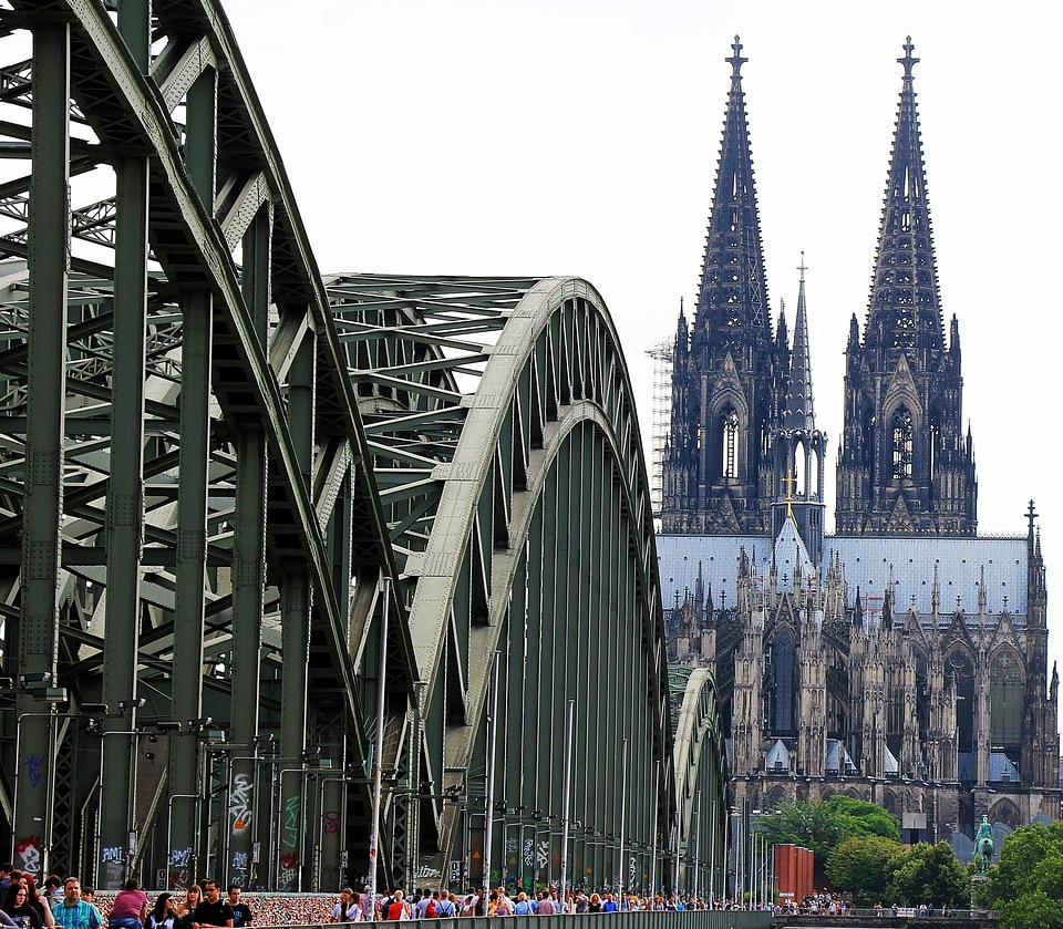 Architectural architecture bridge