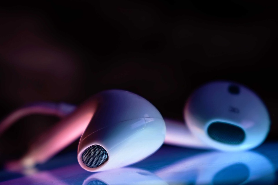 Device electronics headset