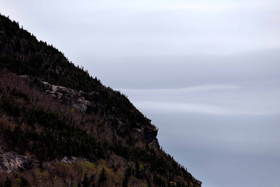Cliff cloud fog