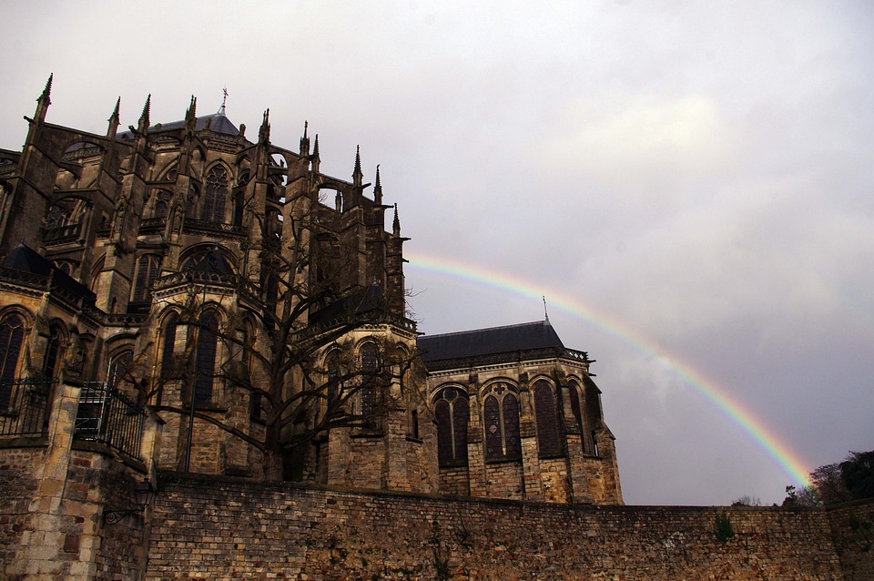 France le mans rainbow