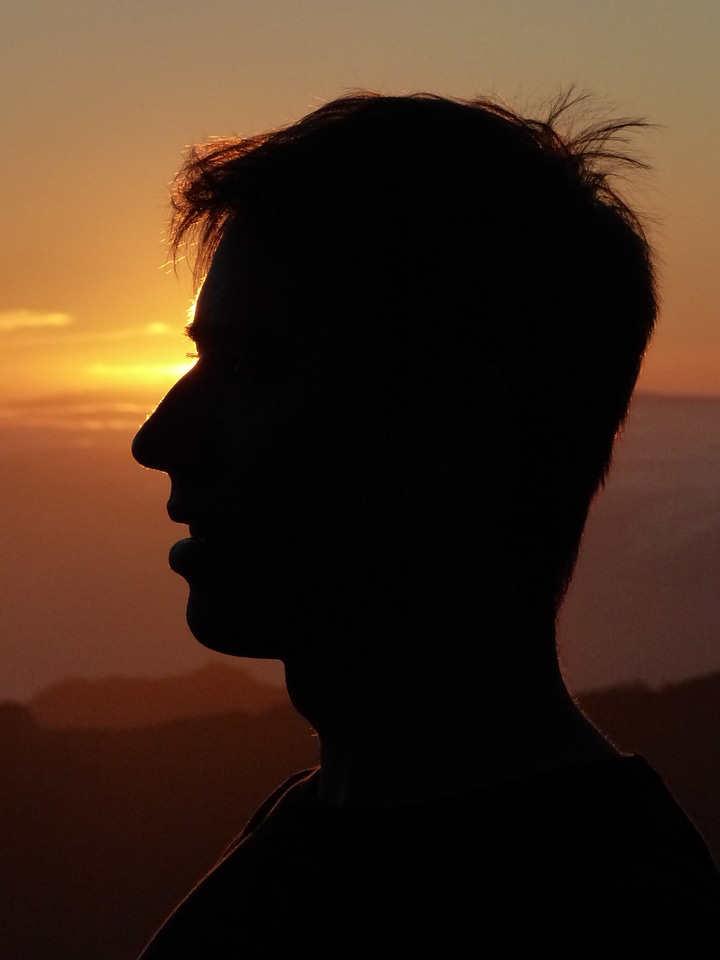 Human person backlighting