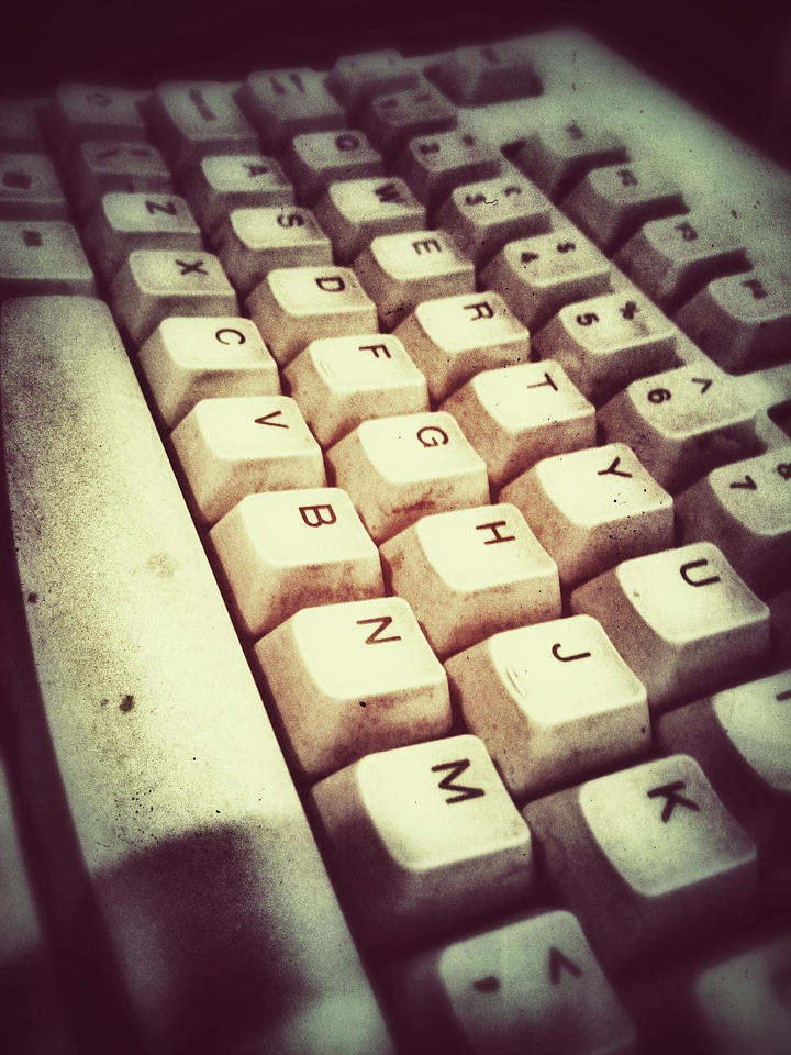 Computer old typing