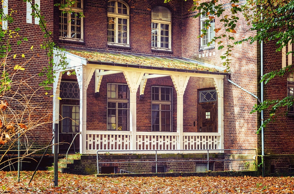 Architecture balcony brick photo