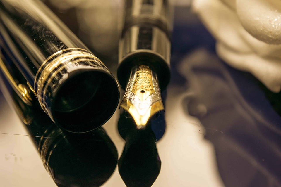 Indoor ink luxury