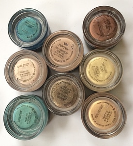 Paint pot fashion face