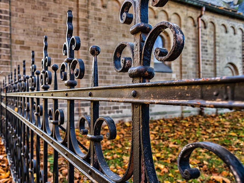 Antique architecture cast iron