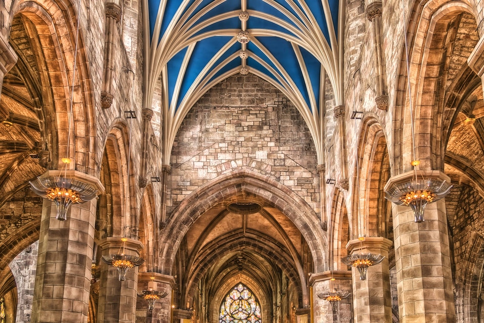 Ancient arch architecture