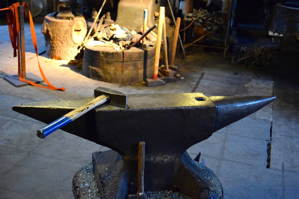 Cast Iron hammer hand tool