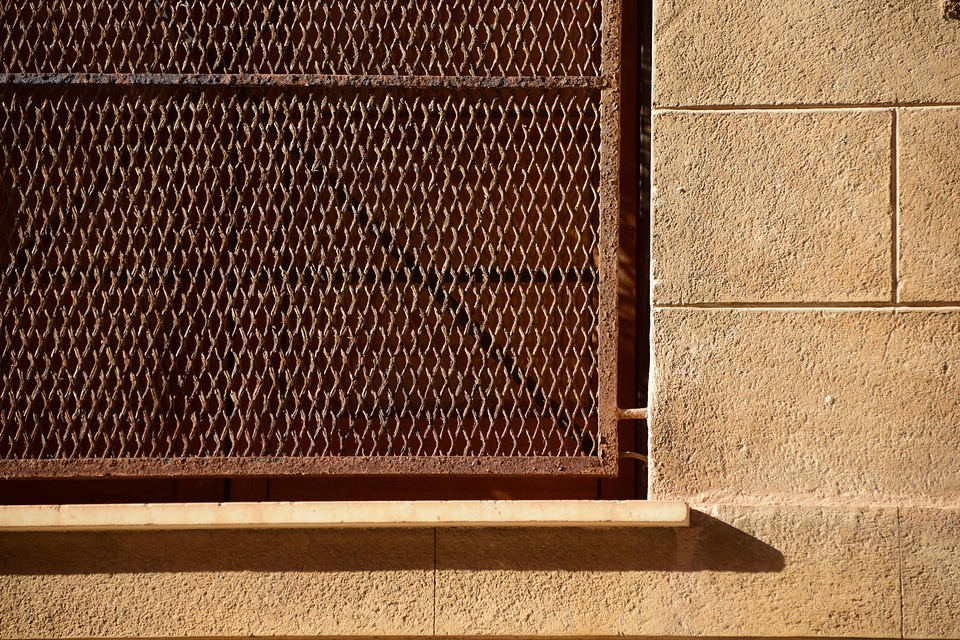 Daylight facade grid