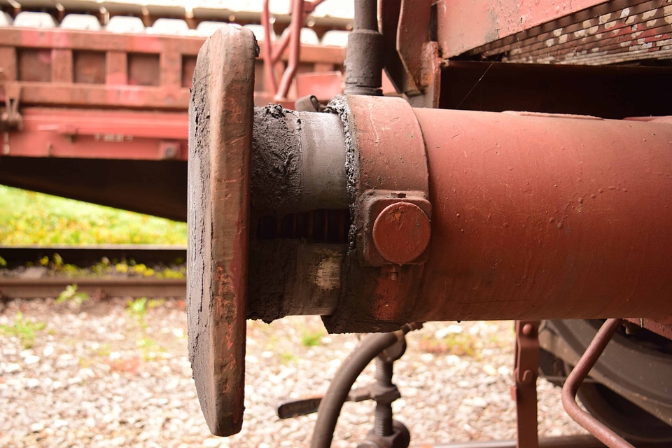 Cargo cast iron daylight