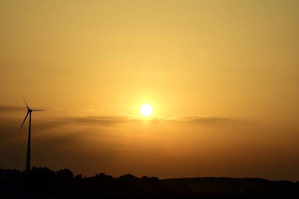 Backlight dawn dusk