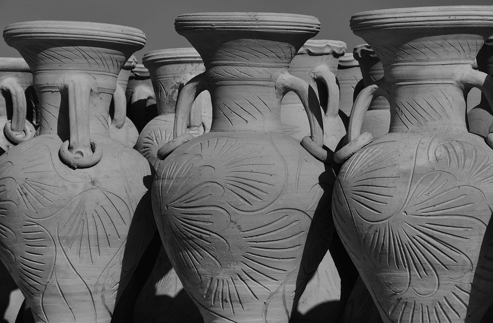 Art black and white ceramics