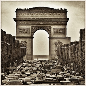 Places of interest cosmopolitan city champs elysées photo