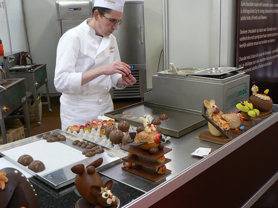 Dessert treat confection