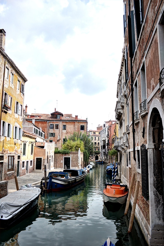 Boats architecture skyline