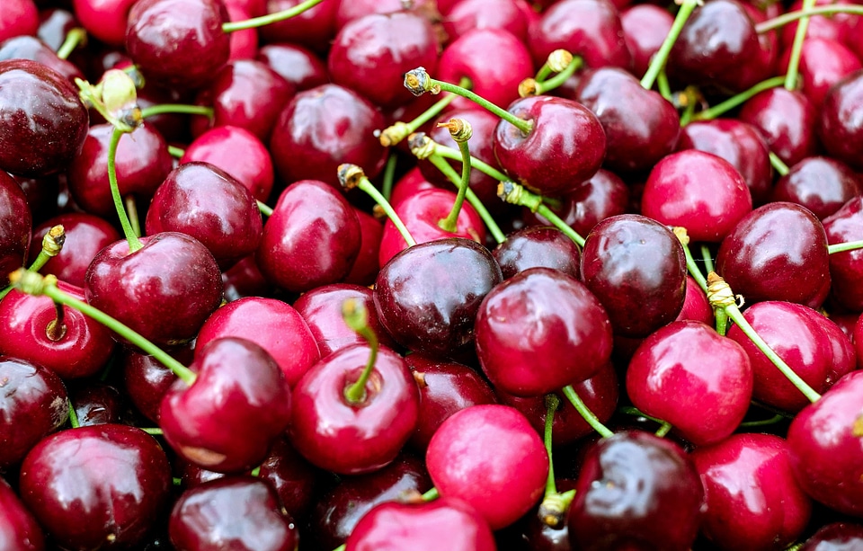 Calorie cherry delicious