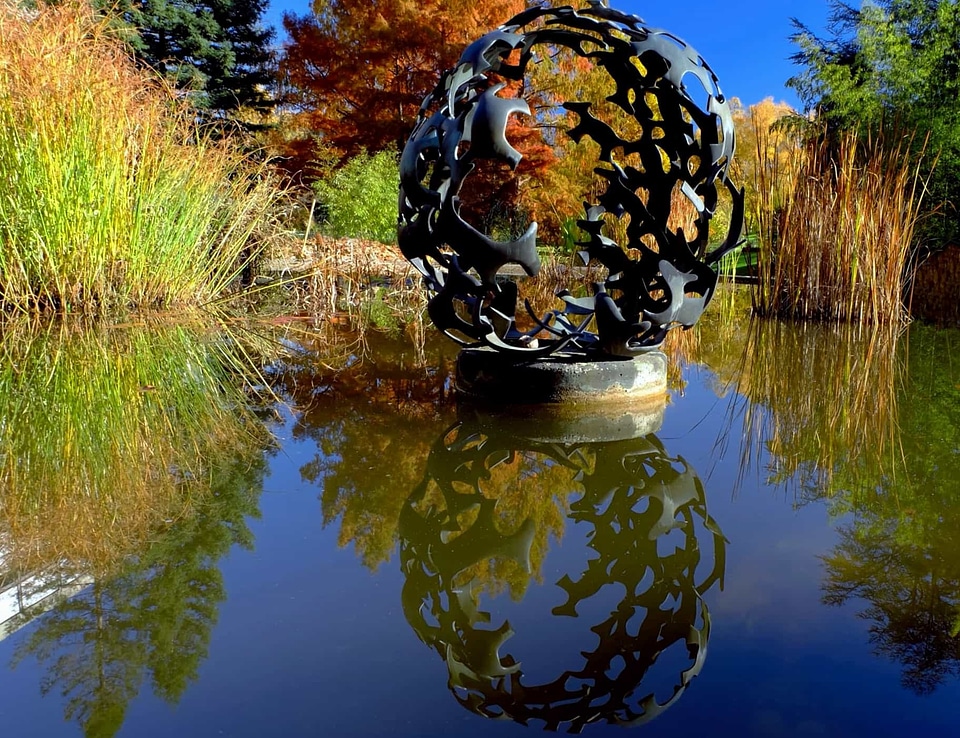 Art fountain landscape