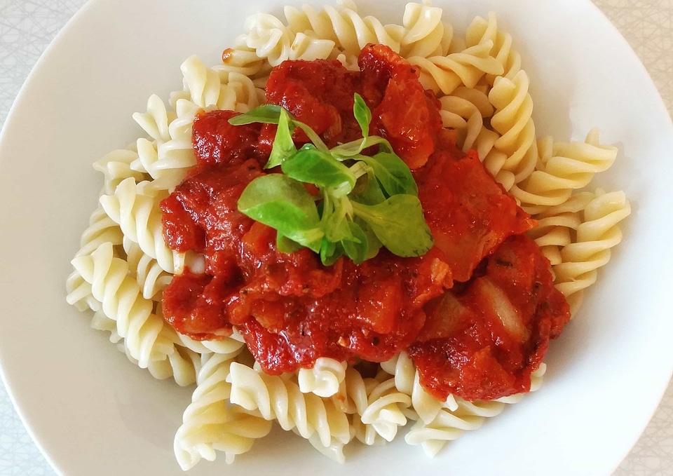 Appetizer basil calorie