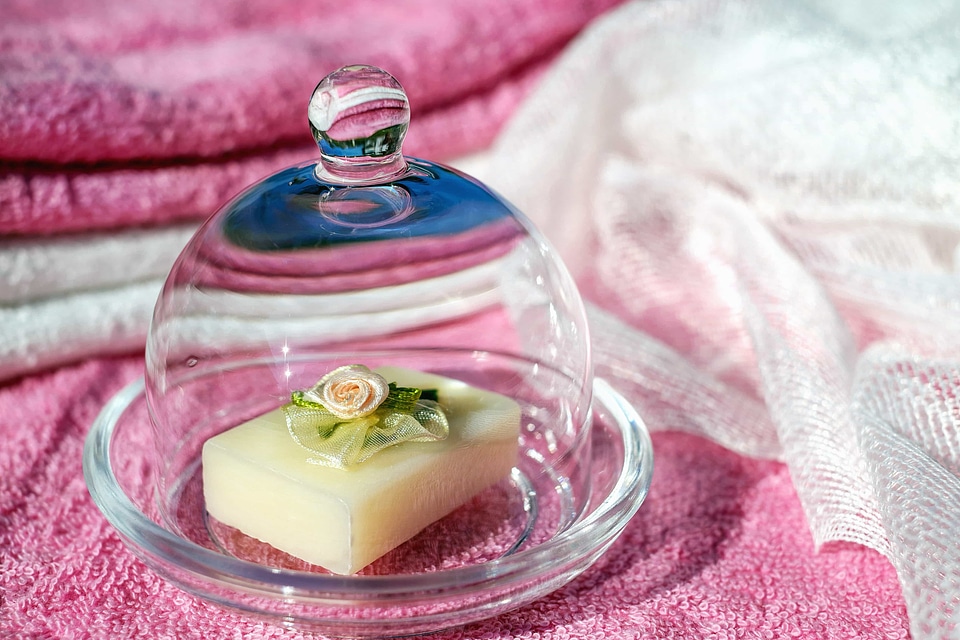 Aromatherapy bath bathroom