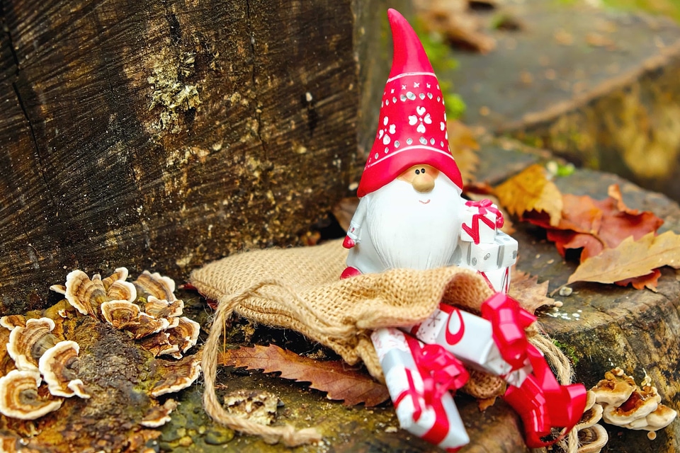 Bag decoration doll
