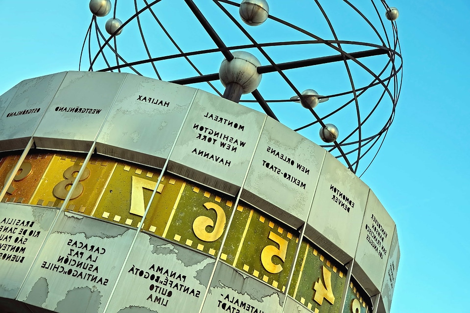 Advertising architecture city