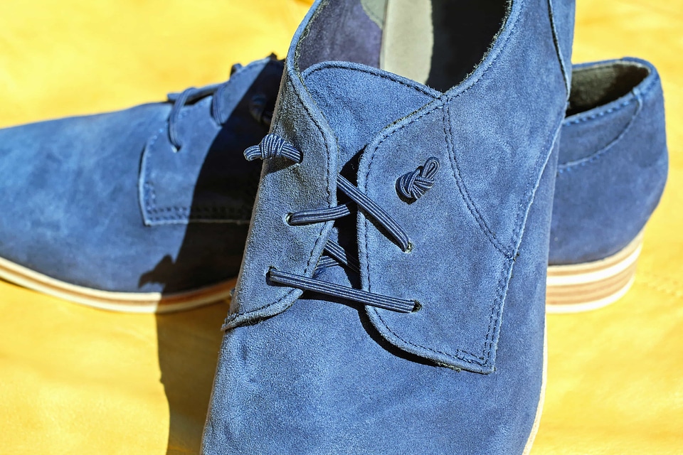 Fashion footwear leather